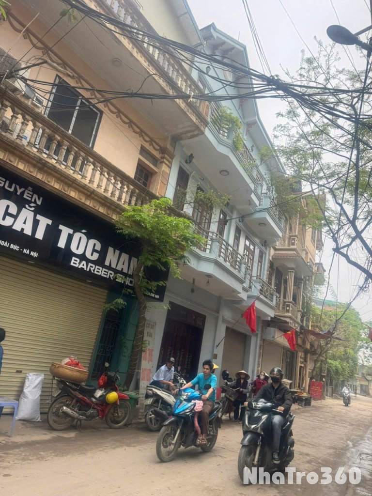 CHO THUÊ NHÀ NGUYÊN CĂN 3 TẦNG TẠI XÃ ĐÔNG LA, HOÀI ĐỨC, HÀ NỘI