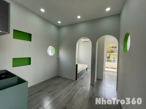 CĂN HỘ 2 PN BAN CÔNG MỚI ĐẸP TẠI Q10