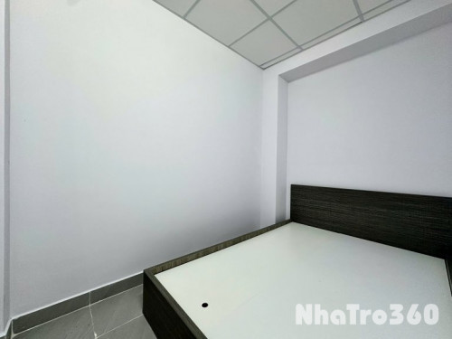 Phòng trọ không nội thất gần ĐH Văn Hiến quận Tân Phú