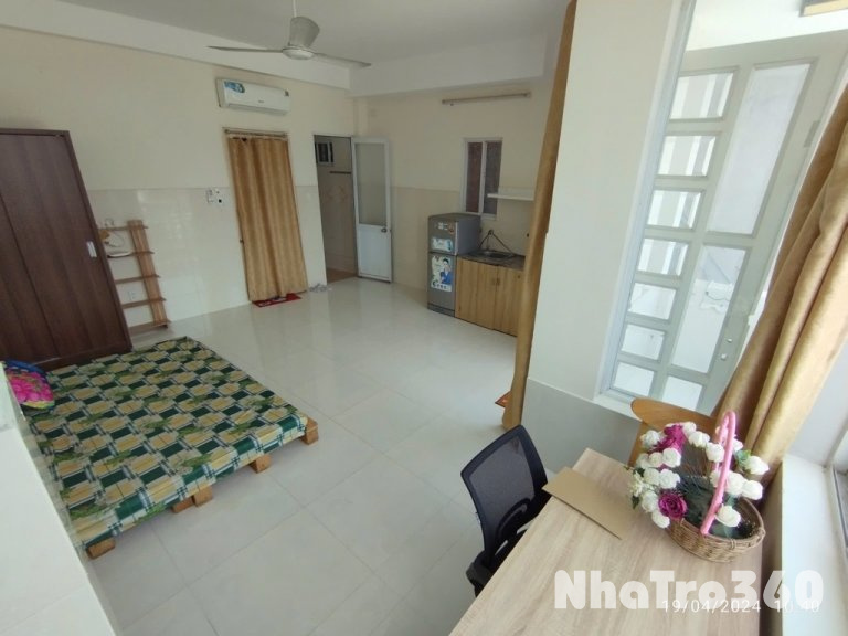 Cho thuê căn hộ bancon siêu thoáng mát