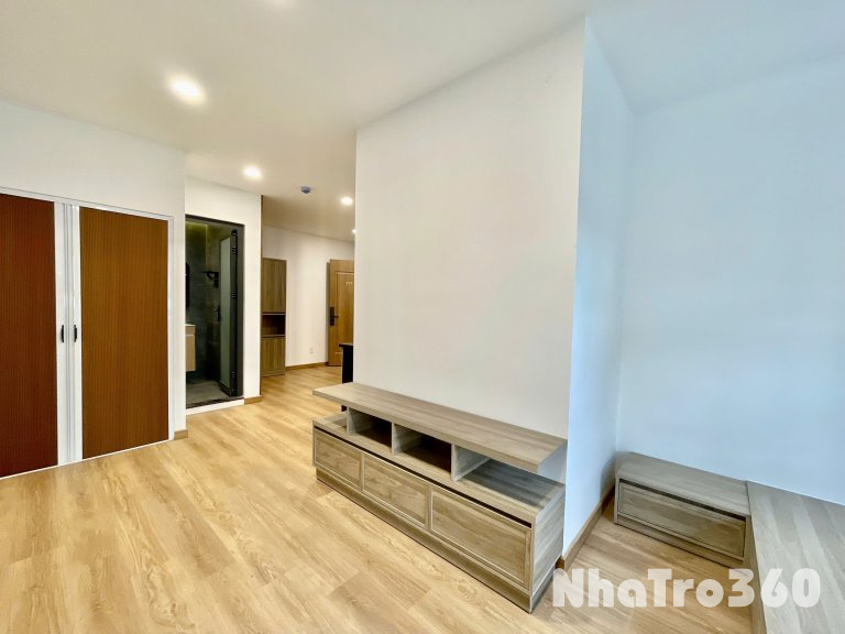 CĂN HỘ 1 PN BAN CÔNG SANG XỊN MỊN TẠI Q4