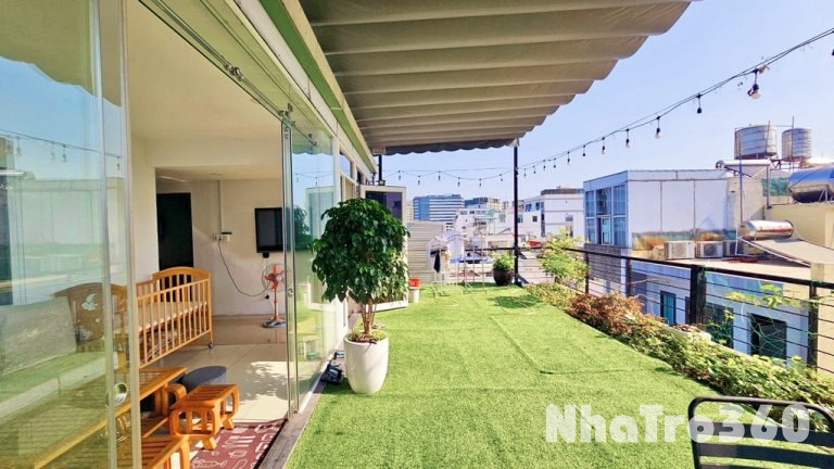 Penhouse 1pn siêu rộng - cực chill - ban công lớn