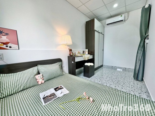 Cho thuê căn hộ tách bếp, Q10 || đường Trần Thiện Chánh || gần Vạn Hạnh Mall, Việt Nam Quốc Tự, Huflit