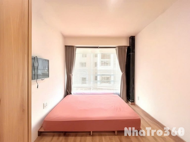 Studio cửa sổ kính siêu thoáng Tân Kiểng Q7