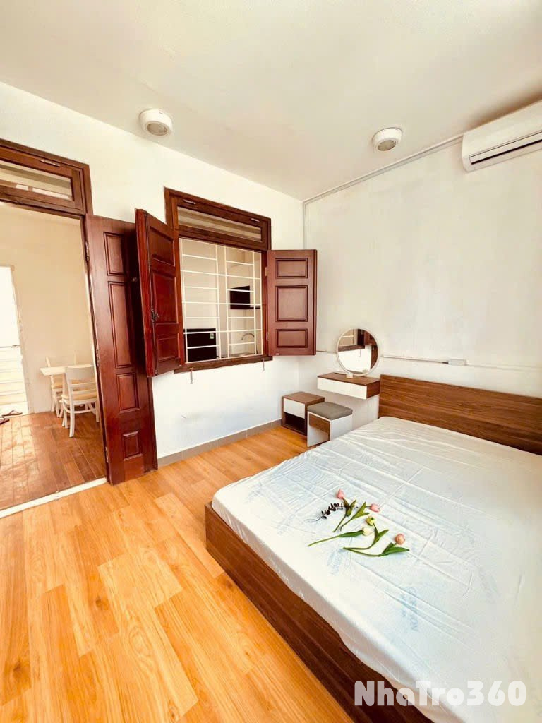 Trống sẵn phòng tách bếp siêu thóang mát tại TRẦN ĐÌNH XU Q1