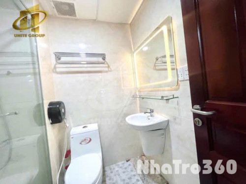 Căn hộ cho thuê ngay trung tâm quận 1, có cửa sổ thoáng mát, gần bến metro