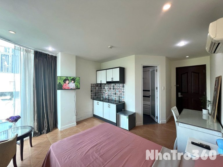 ‼️CHDV NGAY TẠI Q7 - CỬA SỔ LỚN NỘI THẤT ĐẸP ‼️