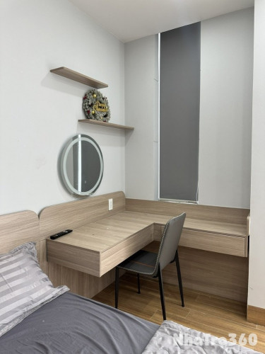 Căn hộ quận 4, ban công, máy giặt riêng, mặt riền