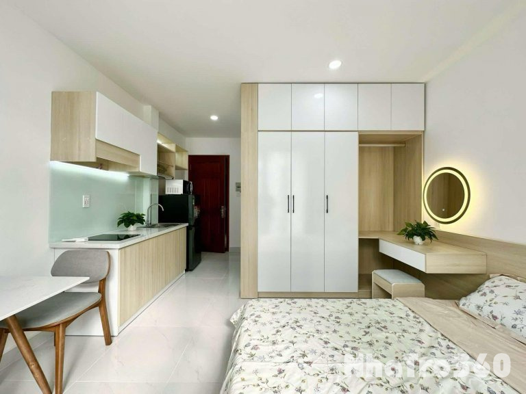 Cho thuê căn hộ ban công, Q10 || đường Hoà Hảo || gần ĐH Kinh Tế, ĐH Y Dược, Cầu Vượt 3 Tháng 2