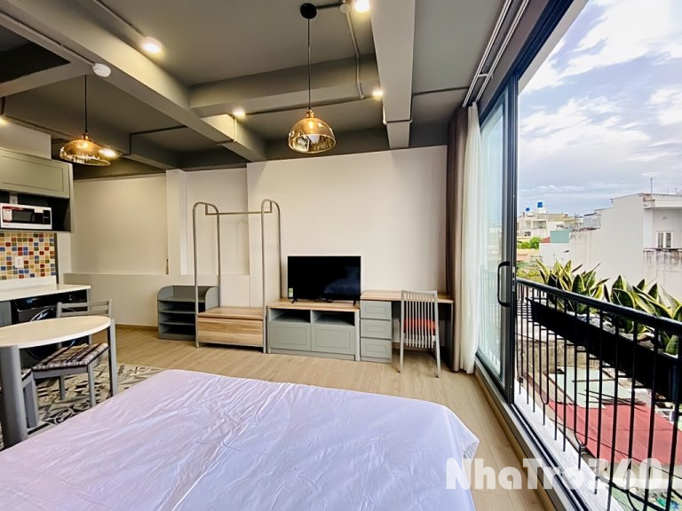 Căn hộ Studio đẳng cấp full nội thất BAN CÔNG ĐẸP