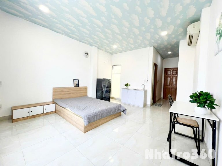 TRỐNG LẠI PHÒNG ĐẸP SIÊU RỘNG TẠI Q4