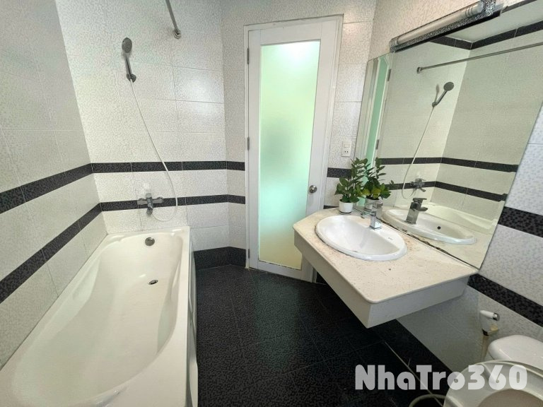 ‼️CHDV NGAY TẠI Q7 - CỬA SỔ LỚN NỘI THẤT ĐẸP ‼️