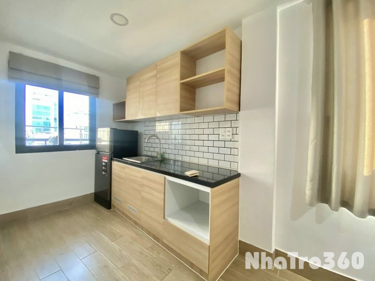 Trống 1PN cửa sổ full gần Sunrise City