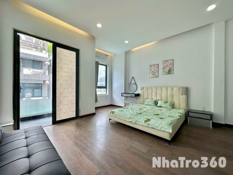 Cho thuê căn hộ 1PN, ban công, Q3 || ngay Trần Quang Diệu || gần Vòng Xoay Dân Chủ, Coopmart, Ga Sài Gòn