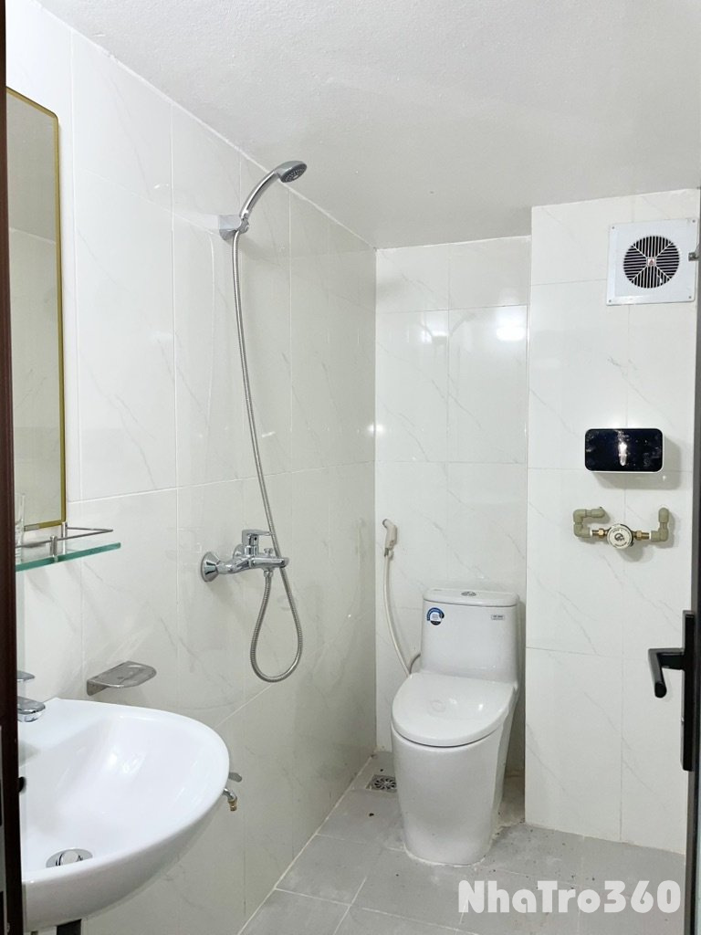 CCMN chính chủ phố Vương Thừa Vũ