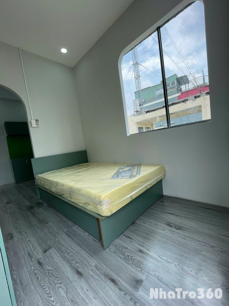 CĂN HỘ 2 PN BAN CÔNG FULL NỘI THẤT QUẬN 10 GẦN CÔNG TRƯỜNG DÂN CHỦ