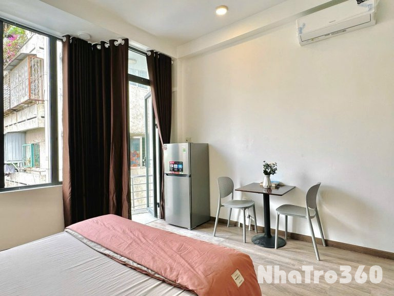 STUDIO tách bếp ban công full nội thất gần vòng xoay Điện Biên Phủ