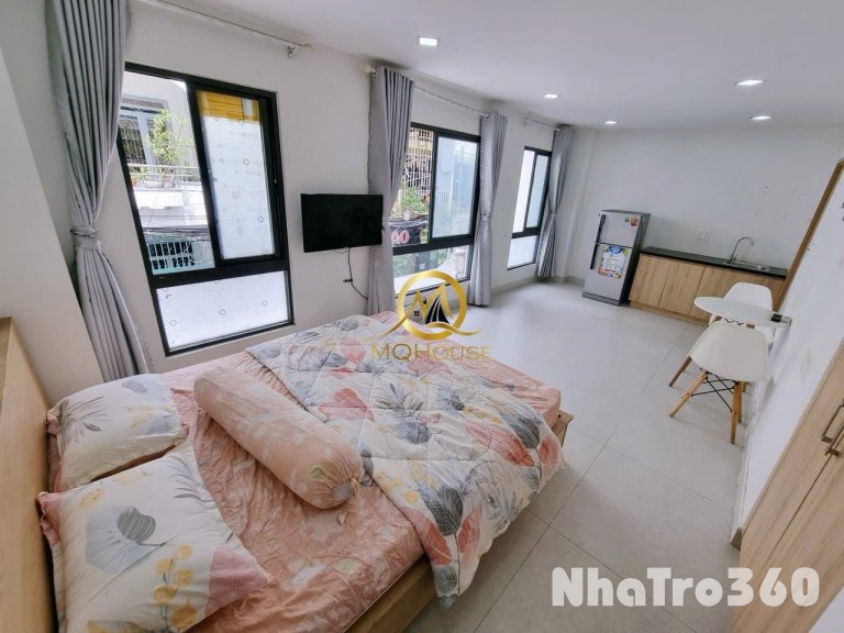 Cho thuê căn hộ Studio Cửa sổ thoáng Q10 gần ĐH Kinh tế UEH, Vạn Hạnh Mall