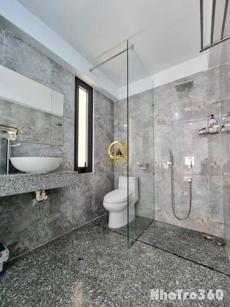 TRỐNG LẠI CĂN HỘ DUPLEX ĐẸP MỚI TẠI Q3