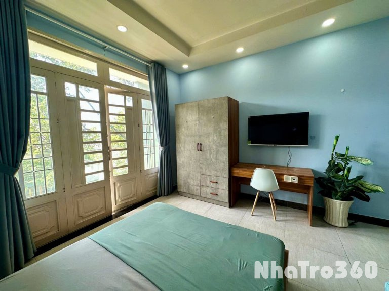 Cho thuê căn hộ ban công, Q10 || Đường 3 Tháng 2 || gần Bệnh Viện Chợ Rẫy, SVĐ Phú Thọ, Bến Xe Chợ Lớn