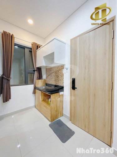 CĂN HỘ CỬA SỔ FULL NỘI THẤT QUẬN 4