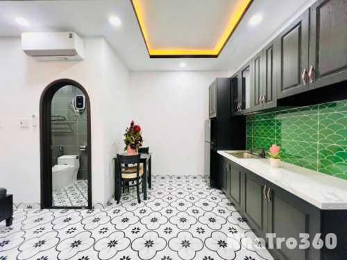 Phòng full nội thất, cửa sổ, tự do, giá rẻ