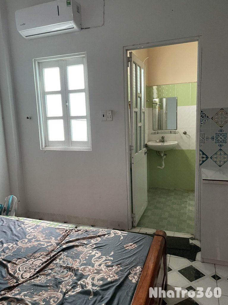 Do mình có việc về quê gấp. Nên mik xin pass lại