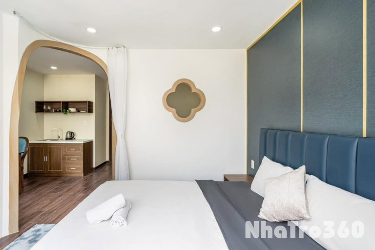Căn Hộ 1 Phòng Ngủ Ban Công Full Nội Thất Quận 1