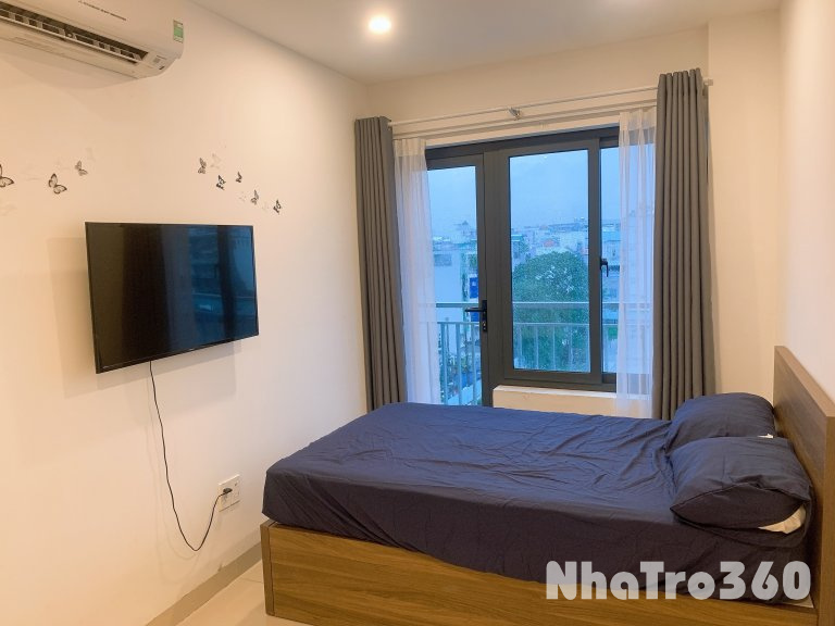 Cho thuê căn hộ 1 Phòng ngủ Ban công Q10 gần ĐH Bách Khoa, cầu vượt 3 tháng 2