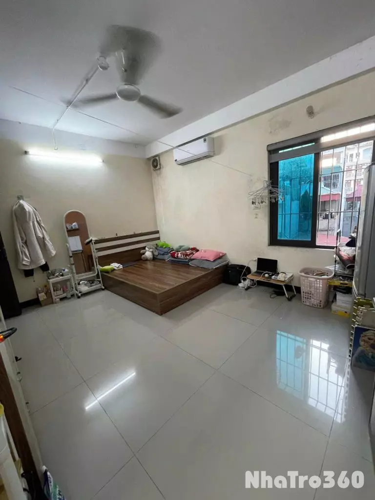 Nhượng lại phòng Bắc Từ Liêm cuối T4 đầu T5 có thể chuyển vào ở