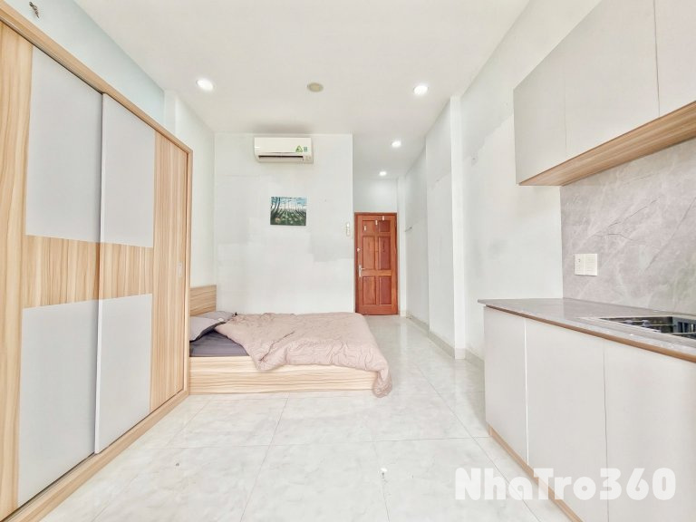 Phòng studio ban công xinh iuu giá hợp lí ở liền được nè cả nhà oiii !!??