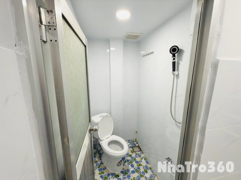 PHÒNG TRỌ GIÁ RẺ QUẬN 8, MỚI XÂY, CÓ NỘI THẤT