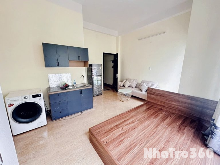 Căn hộ studio có ban công cửa sổ siêu mát