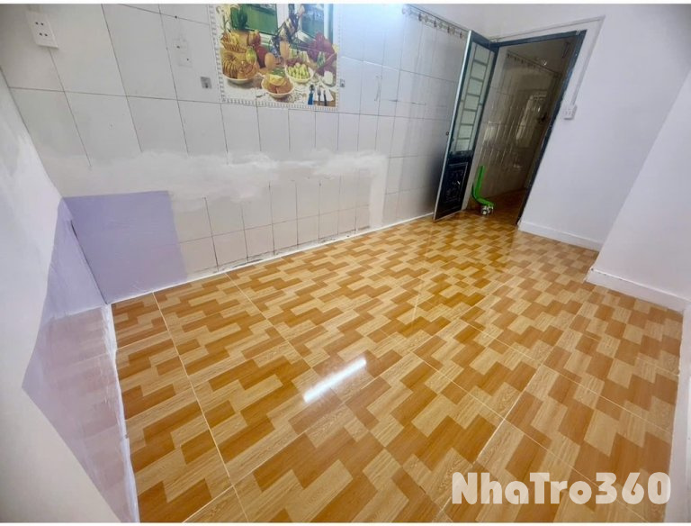 Ngay công viên Phú Lâm, gần chợ, bao rẻ, bao êm