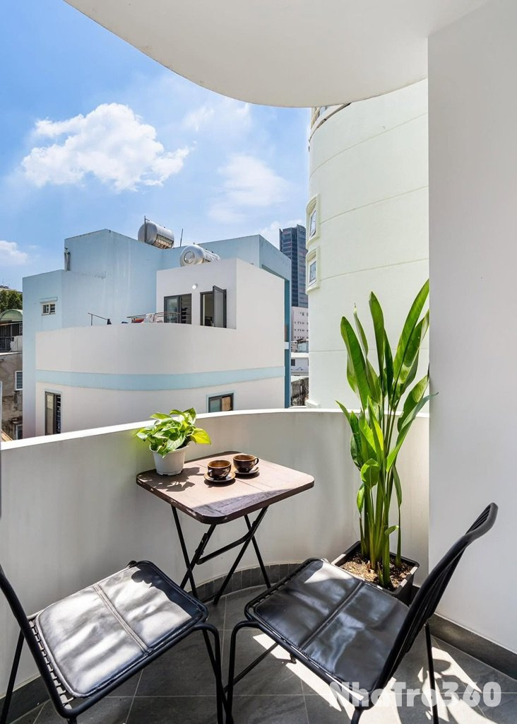 Căn Hộ 1 Phòng Ngủ Ban Công Full Nội Thất Quận 1