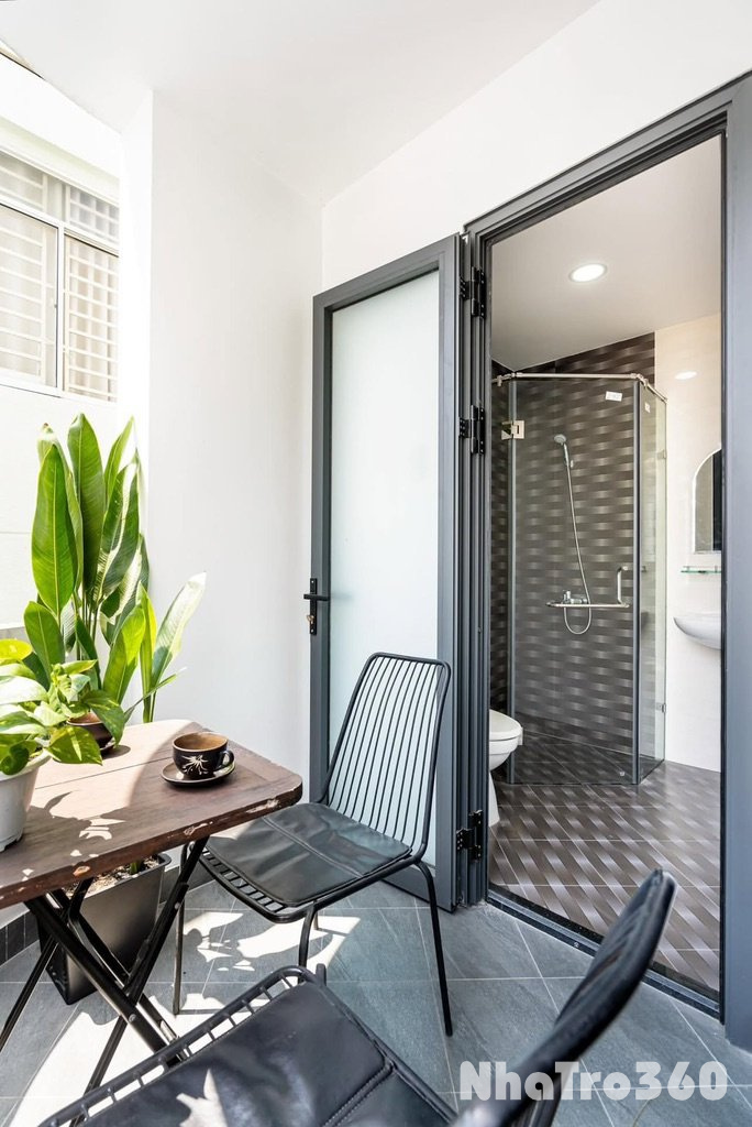 Căn Hộ 1 Phòng Ngủ Ban Công Full Nội Thất Quận 1