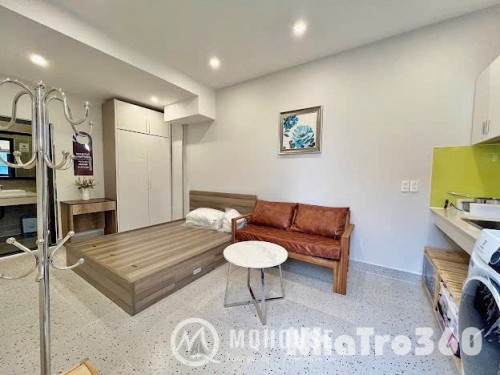 Full nội thất ban công siêu rộng khu sân bay