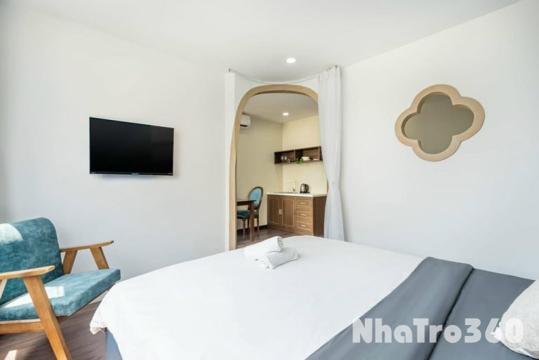 Căn Hộ 1 Phòng Ngủ Ban Công Full Nội Thất Quận 1