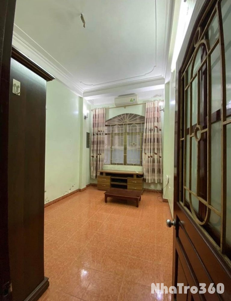 Cho thuê nhà nguyên căn HBT Hà Nội