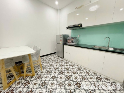 CĂN HỘ BAN CÔNG 1PN FULL NT QUẬN 8