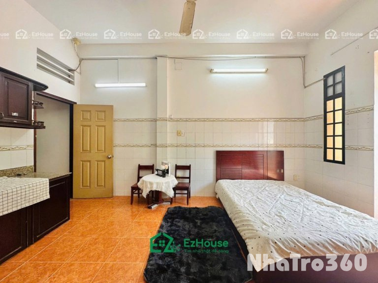 Full nội thất, ban công, bếp lớn, quận 6