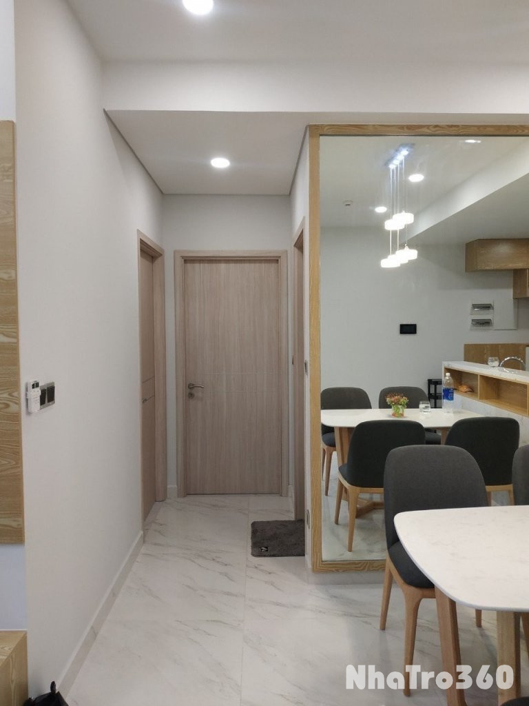 Cho thuê căn midtown M5 PMH 2 pn giá 1100$