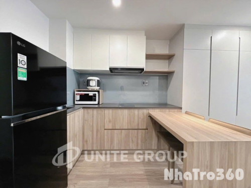 Căn hộ tách bếp full nội thất cửa sổ thoáng Dương Bá Trạc quận 8