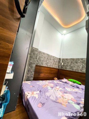 CĂN HỘ 2PN FULL NT QUẬN 10