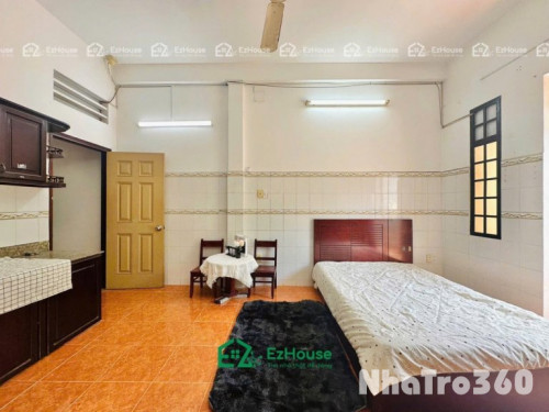 Full nội thất, ban công, bếp lớn, quận 6