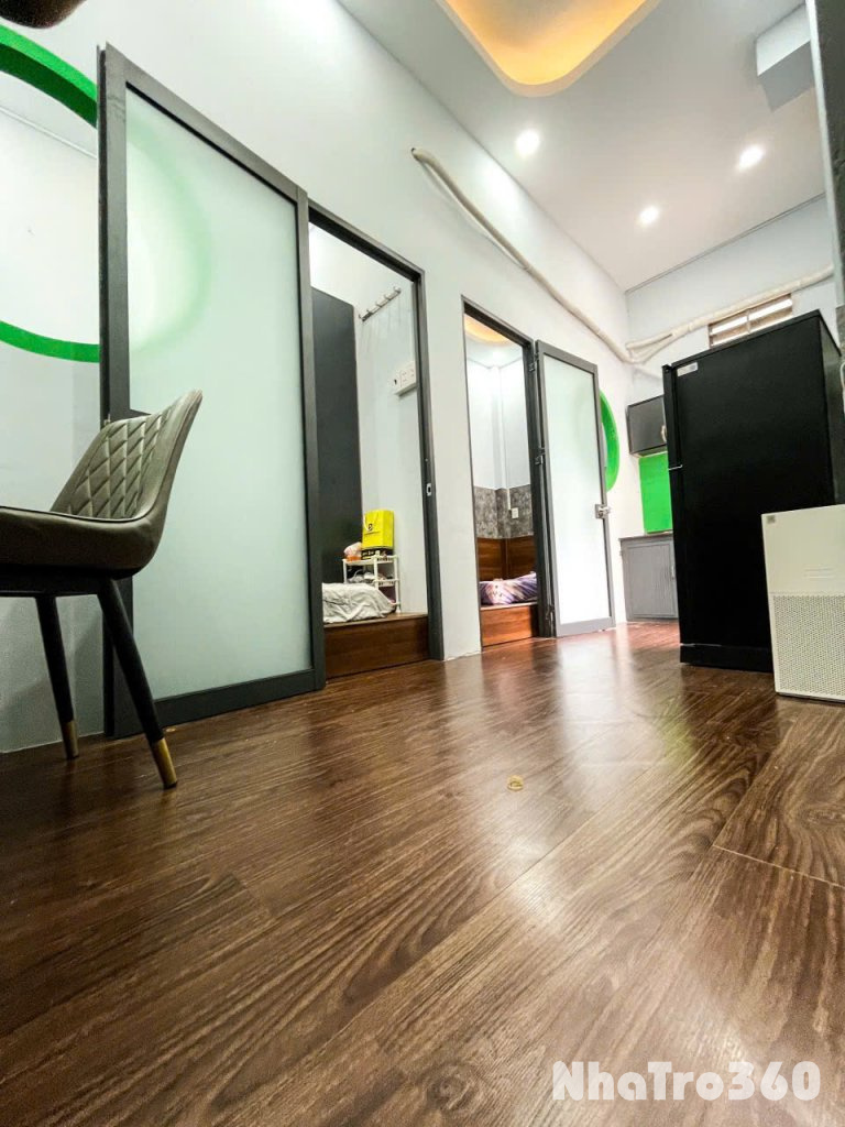 CĂN HỘ 2PN FULL NT QUẬN 10