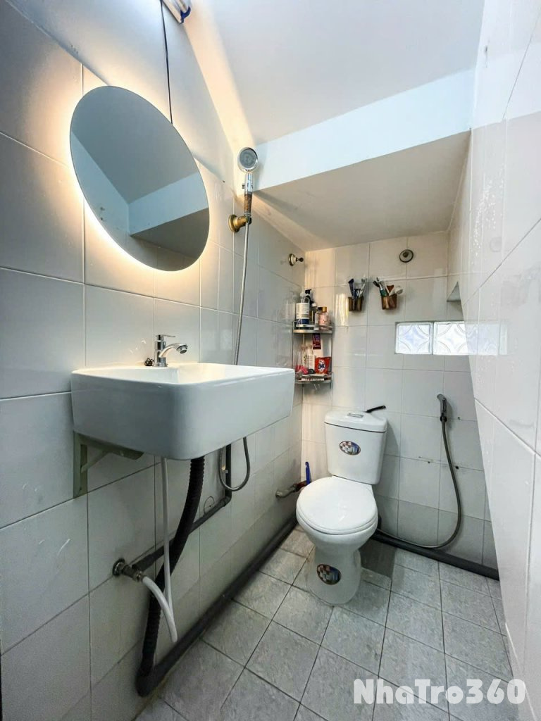 CĂN HỘ 2PN FULL NT QUẬN 10