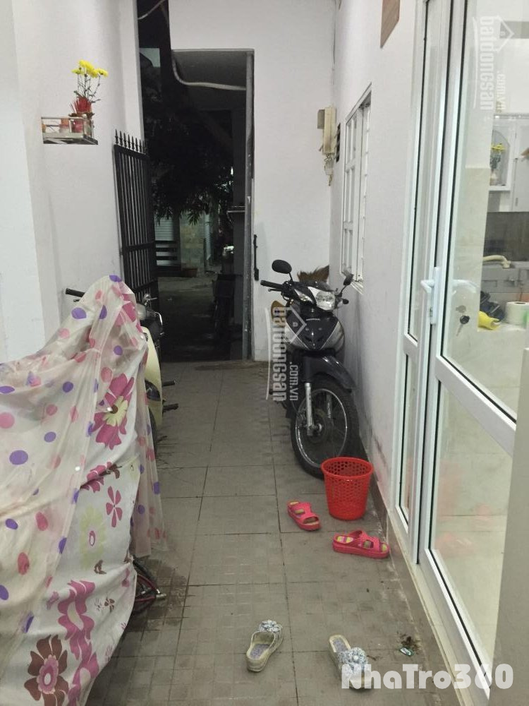 Phòng trọ Q7-2.2 Triệu, Wc riêng- ĐH Marketing