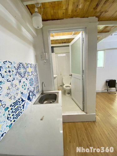 Cho thuê phòng full nội thất Nguyễn Tiểu La Q10