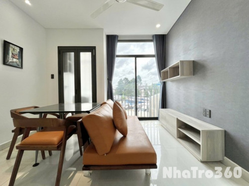 Căn hộ 1PN ban công - chỉ tính điện - ngay công viên Lê Thị Riêng
